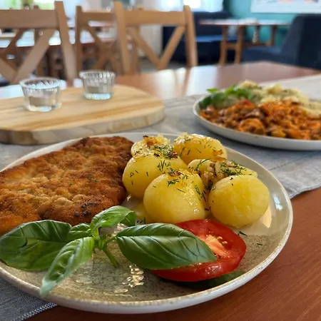 Adalbertus Dom Pielgrzyma 3*