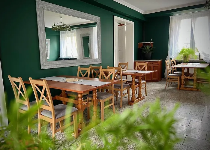 Adalbertus Dom Pielgrzyma Bed & Breakfast