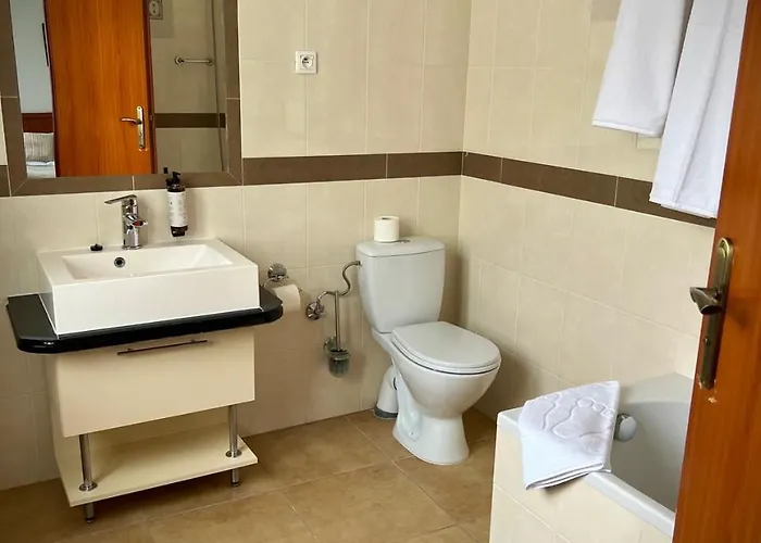 Adalbertus Dom Pielgrzyma לינה וארוחת בוקר גניזנו