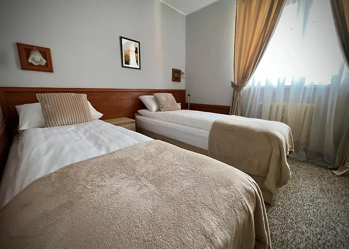 Bed & Breakfast Adalbertus Dom Pielgrzyma 3*